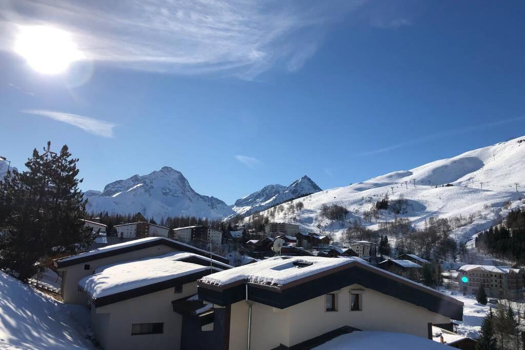 Petit Appartement Labellise Les 2 Alpes Residence Arc En Ciel Telesiege Petite Aiguille Les Deux Alpes Bagian luar foto