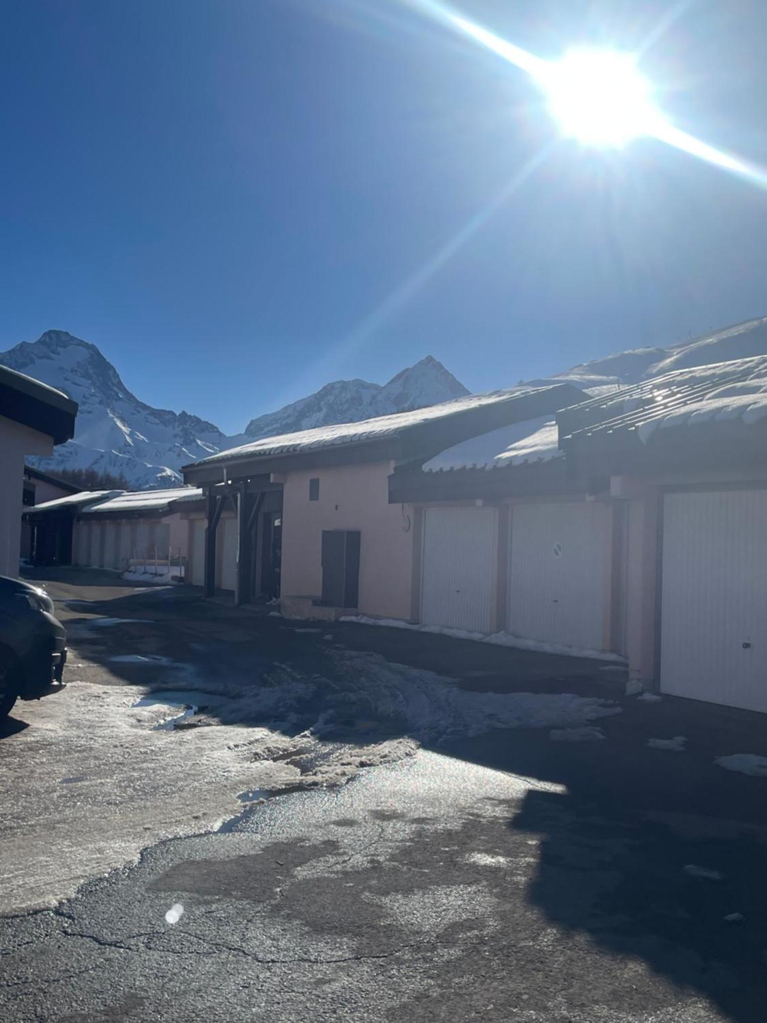 Petit Appartement Labellise Les 2 Alpes Residence Arc En Ciel Telesiege Petite Aiguille Les Deux Alpes Bagian luar foto